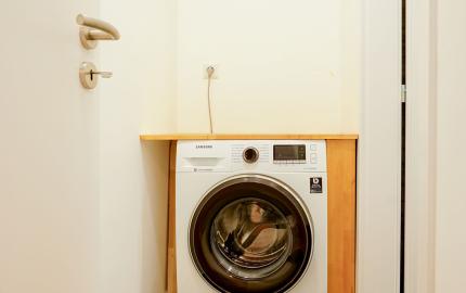 1,5-izbový byt na prenájom, Rajka – kompletné zariadenie, parkovanie, balkón, klimatizácia