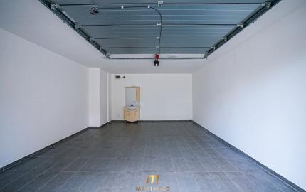 🏡 Prenájom garáže s úložným priestorom, vodou a elektrinou – Rajka