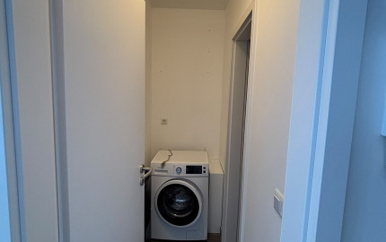 1,5-izbový byt na prenájom, Rajka – kompletné zariadenie, parkovanie, balkón, klimatizácia