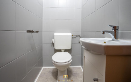 Moderný 3-izbový byt s balkónom, parkovaním a nízkymi nákladmi