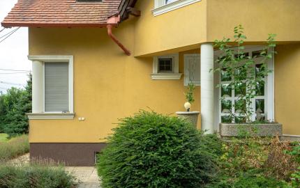 Veľký rodinný dom s kanceláriou pri Dunaji | 435 m²| pozemok 1 909 m² | Dunakiliti