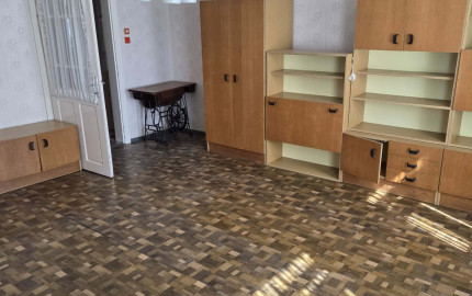3-izbový rodinný dom na rekonštrukciu | Veľký rohový pozemok 739 m² | Dunakiliti pri Rajke