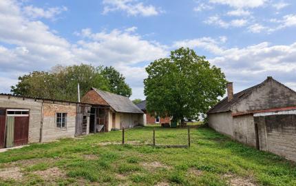 3-izbový rodinný dom | Pozemok 1 023 m² | Garáž | Dunakiliti pri Rajke