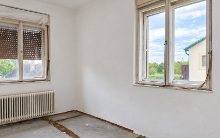 3-izbový rodinný dom | Pozemok 1 023 m² | Garáž | Dunakiliti pri Rajke