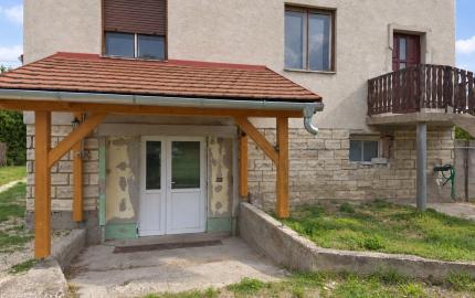 3-izbový rodinný dom | Pozemok 1 023 m² | Garáž | Dunakiliti pri Rajke