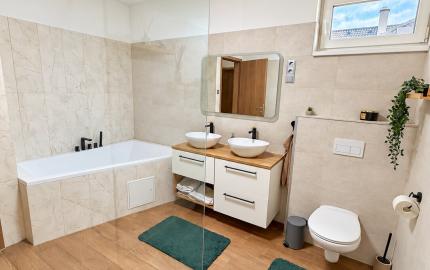 Moderný 4 izbový rodinný dom | Štýlový interiér | Krytá terasa | Dunasziget pri Rajke