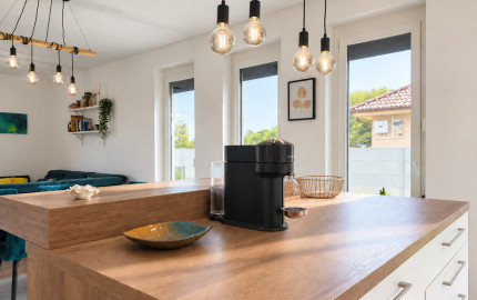 Moderný 4 izbový rodinný dom | Štýlový interiér | Krytá terasa | Dunasziget pri Rajke