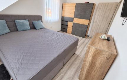 Moderný 5-izbový rodinný dom | 2 bioklimatické pergoly | Tepelné čerpadlo | Garáž | Levél pri Rajke