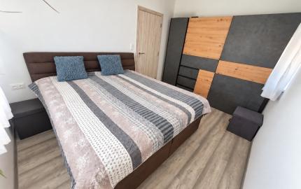 Moderný 5-izbový rodinný dom | 2 bioklimatické pergoly | Tepelné čerpadlo | Garáž | Levél pri Rajke