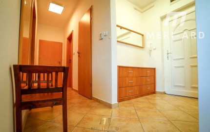 Priestranný 4-izbový byt • 2 balkóny • parkovanie • pokojná Rajka
