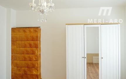 Zrekonštruovaný rodinný dom s veľkým 700m² pozemkom – stará Rajka