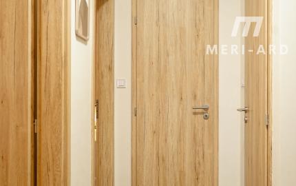 Štýlový 3-izbový byt s balkónom a parkovaním v uzavretom areáli – Rajka, kúsok od Bratislavy