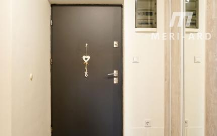 Štýlový 3-izbový byt s balkónom a parkovaním v uzavretom areáli – Rajka, kúsok od Bratislavy