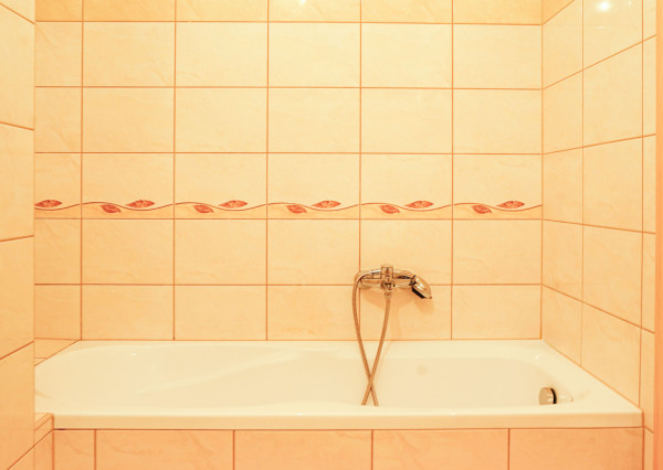 2-izbový byt na predaj, Rajka – balkón, parkovanie, nízke náklady, ihneď voľný