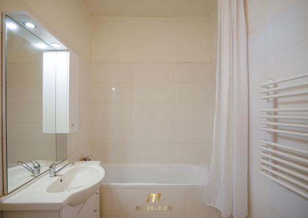 Zrekonštruovaný rodinný dom s veľkým 700m² pozemkom – stará Rajka