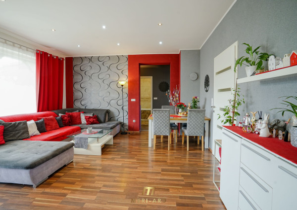 Zariadený 4-izbový dom s bazénom, saunou a terasou – Rajka