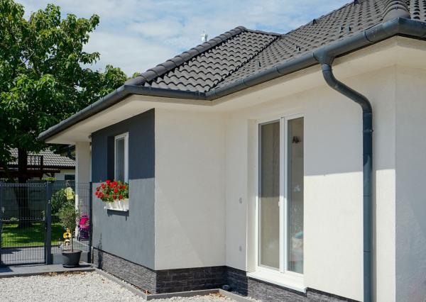 Moderne zariadený 4 izbový rodinný s pekným pozemkom v tichom prostredí, Rajka