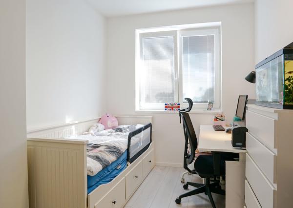 Moderne zariadený 4 izbový rodinný s pekným pozemkom v tichom prostredí, Rajka
