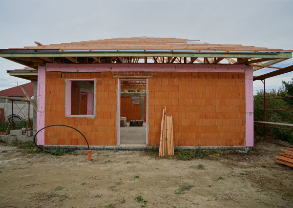Novostavba rodinného domu na kľúč v starej Rajke pri Bratislave • 4 izby • pozemok 498 m²