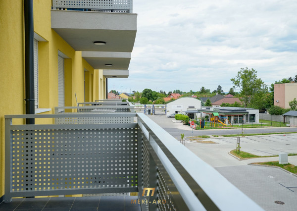 1,5-izbový byt na prenájom, Rajka – kompletné zariadenie, parkovanie, balkón, klimatizácia
