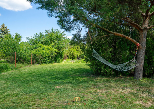 Rodinný dom s veľkým 1270 m² pozemkom a krásnou záhradou, Hegyeshalom pri Rajke