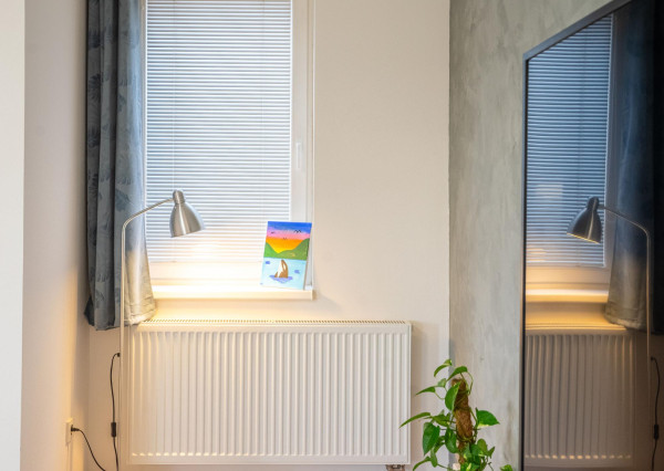 Moderný 3-izbový byt s balkónom, parkovaním a nízkymi nákladmi