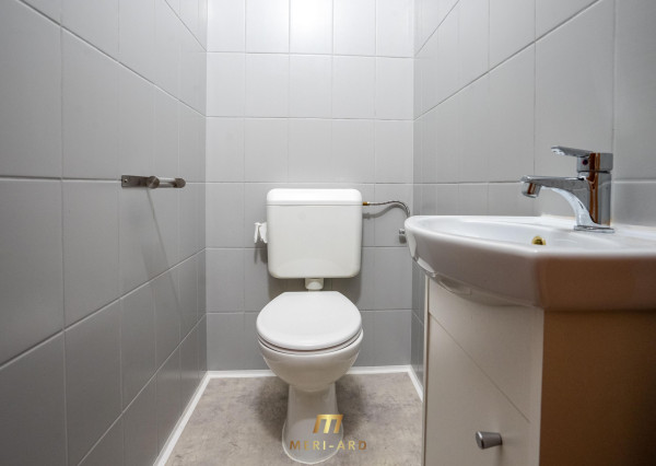 Moderný 3-izbový byt s balkónom, parkovaním a nízkymi nákladmi