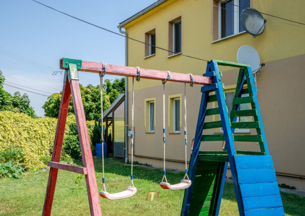 Zrekonštruovaný 2,5-izbový byt s terasou v Starej Rajke – bývanie ako v rodinnom dome