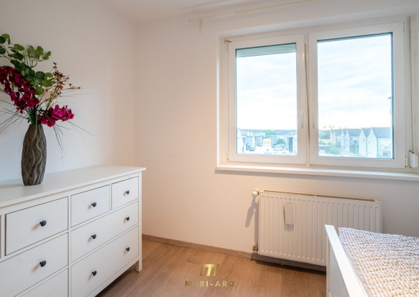 2-izbový zariadený byt | balkón | klimatizácia | parkovanie | Rajka