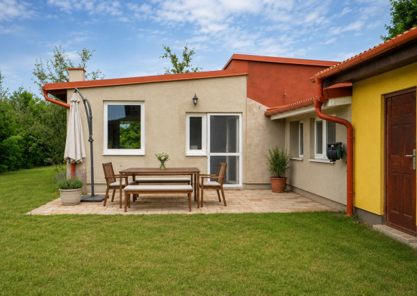 Veľký rodinný dom s kanceláriou pri Dunaji | 435 m²| pozemok 1 909 m² | Dunakiliti