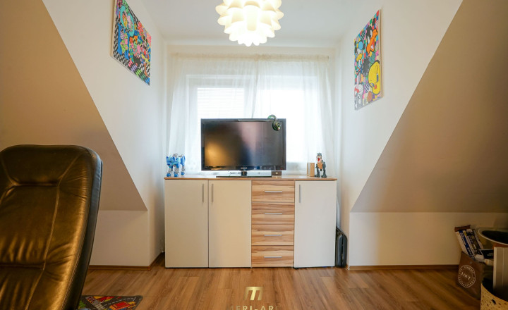 3-izbový dom s terasou a záhradou za cenu bytu v Bratislave - fotografia 19