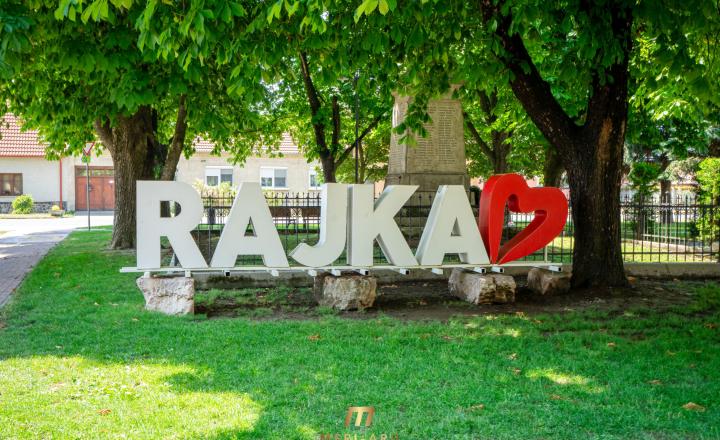 Hľadáme nehnuteľnosti pre konkrétnych klientov - fotografia 1