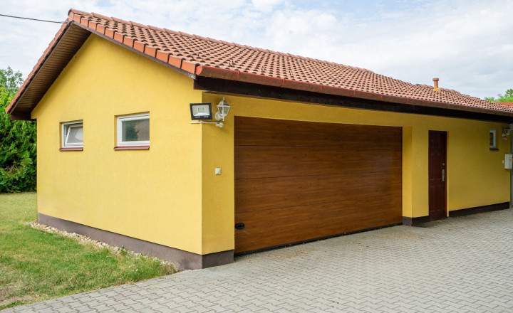 Veľký rodinný dom s kanceláriou pri Dunaji | 435 m²| pozemok 1 909 m² | Dunakiliti - fotografia 4