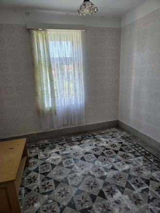 3-izbový rodinný dom na rekonštrukciu | Veľký rohový pozemok 739 m² | Dunakiliti pri Rajke - fotografia 8