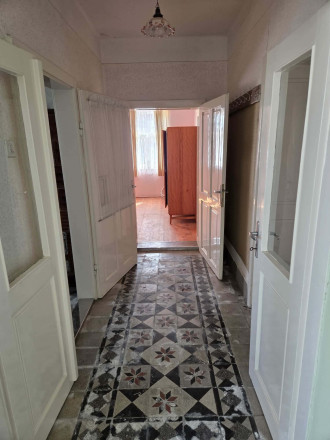 3-izbový rodinný dom na rekonštrukciu | Veľký rohový pozemok 739 m² | Dunakiliti pri Rajke - fotografia 10