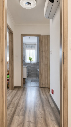 Moderný 5-izbový rodinný dom | 2 bioklimatické pergoly | Tepelné čerpadlo | Garáž | Levél pri Rajke - fotografia 31