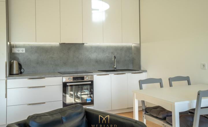 Prenájom | 1-izbový byt v novostavbe | Zariadený | Klimatizácia | Parkovanie | Rajka - fotografia 3